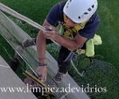Limpieza de vidrios GSM - México DF