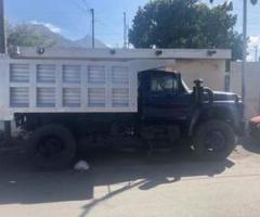 Renta de camion de volteo para empresas - Monterrey