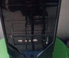 Computadora de escritorio Intel J1800 4 Gb Ram - Pachuca de Soto