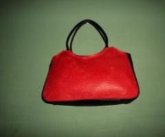 Bolsa para dama en piel y/o sintetico - Leon