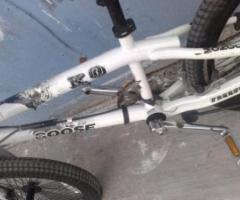 Bicicleta Moongose blanca R.20 - Monterrey