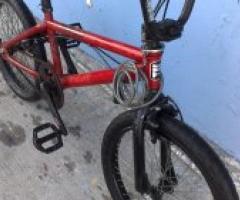 Bicicleta roja original Haro rodada 20 en 1200 pesos  - Monterrey