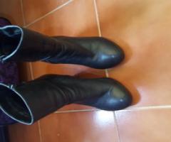 Vendo 4 pares botines negro  piel dama - Coacalco de Berriozabal