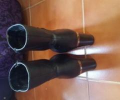 Vendo 4 pares botines negro  piel dama - Coacalco de Berriozabal